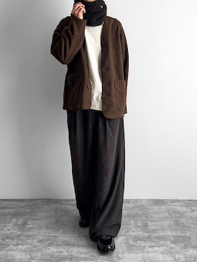 「アイテム（ネックウォーマー/スヌード）」を使った、つね。さん（メンズ・174cm）の冬コーディネート