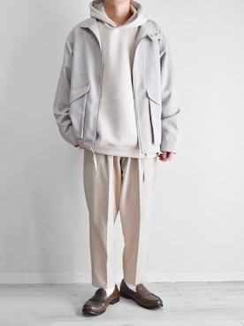 「消えそうな色コーデ」｜「アイテム（ブルゾン）」を使った、つね。さん（メンズ・174cm）の春コーディネート