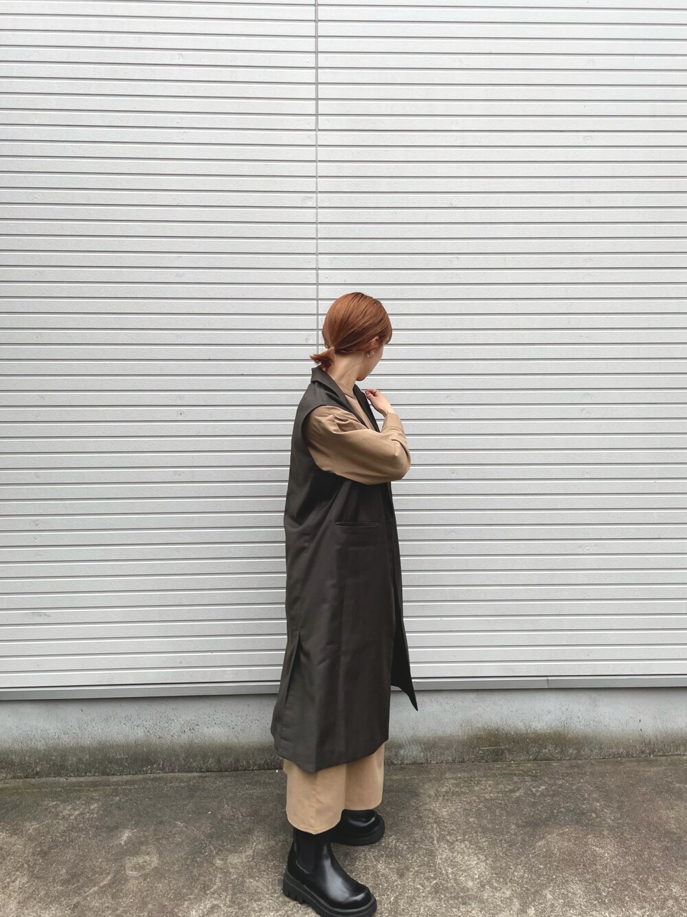 「crie confortoのアイテム（テーラードジャケット、その他）」を使った、mioさん（レディース・155cm）の秋コーディネートの1枚目の写真