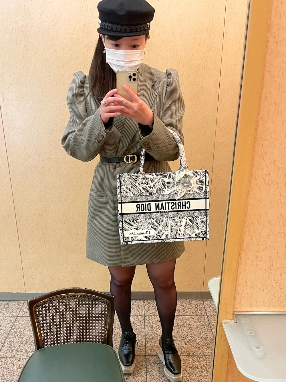 【コーデのワンポイントに♡】HERMES キャスケット HERMESのキャスケットを使った人気ファッションコーディネート