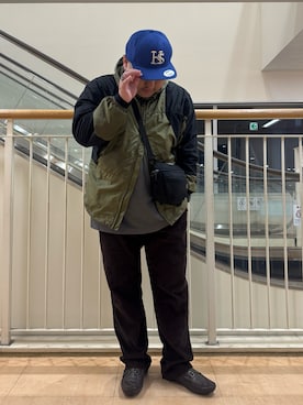 「アイテム（ナイロンジャケット）」を使った、MEKZさん（メンズ・170cm）の秋コーディネート