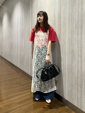 「URBAN RESEARCH DOORS（アーバンリサーチドアーズ）のGOOD ROCK SPEED　BURGERCHEF TSHIRTS（Tシャツ/カットソー、レッド系）」を使った、rihokoさん（レディース・159cm）の春コーディネート