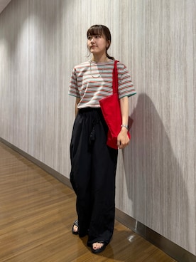 「URBAN RESEARCH DOORS（アーバンリサーチドアーズ）のエンブロイダリーレースイージーパンツ（その他パンツ、ブラック系）」を使った、rihokoさん（レディース・159cm）の春コーディネート