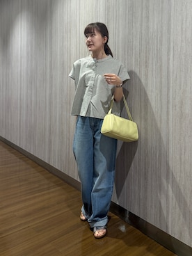 「URBAN RESEARCH DOORS（アーバンリサーチドアーズ）のダブルストラップハンドバッグ | 軽量/ショルダーバッグ/お出かけ/大人カジュアル（ハンドバッグ、イエロー系）」を使った、rihokoさん（レディース・159cm）の夏コーディネート
