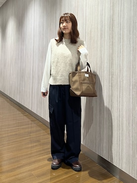 「アイテム（ベスト）」を使った、rihokoさん（レディース・159cm）の秋コーディネート