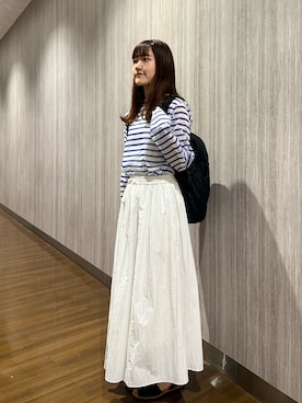 「URBAN RESEARCH DOORS（アーバンリサーチドアーズ）のORCIVAL　BOAT NECK LONG-SLEEVE PULLOVER（Tシャツ/カットソー、ブルー系）」を使った、rihokoさん（レディース・159cm）の春コーディネート