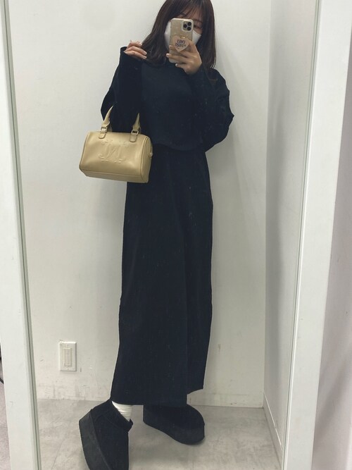 okamu🍦骨格ストレートさんのコーディネート