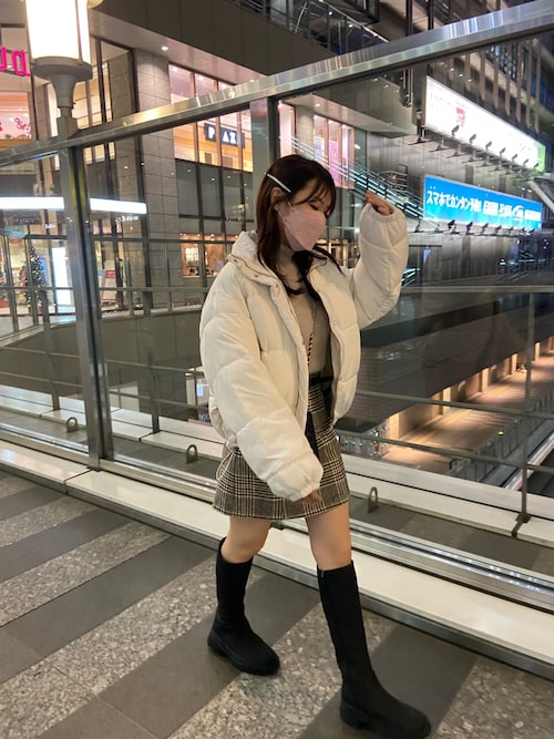 okamu🍦骨格ストレートさんのコーディネート