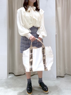 okamu🍦骨格ストレートさん（レディース・159cm）の春コーディネート