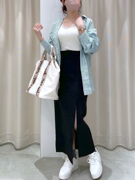 「スリット」｜「アイテム（キャミソール）」を使った、okamu🍦骨格ストレートさん（レディース・159cm）の春コーディネート