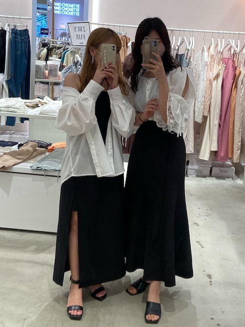 okamu🍦骨格ストレートさんのコーディネート