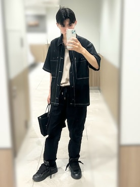 「GIVENCHY（ジバンシイ）のアイテム」を使った、府川広登さん（メンズ・172cm）の夏コーディネート