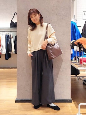 「アイテム（バレエシューズ）」を使った、ayaさん（レディース・161cm）の冬コーディネート