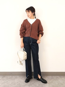 「アイテム（ヘアアクセサリー）」を使った、ayaさん（レディース・161cm・30代）の秋コーディネート