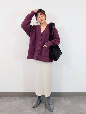 「アイテム（モカシン/デッキシューズ、シルバー系）」を使った、ayaさん（レディース・161cm）の秋コーディネート
