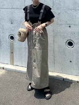 「アイテム（ジャンパースカート）」を使った、mikaさん（レディース・157cm）の夏コーディネート