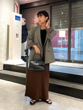 「タンクトップ」｜「アイテム（アクセサリー）」を使った、saeさん（レディース・155cm）の秋コーディネート