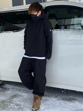 X.Hiideさんのコーディネート