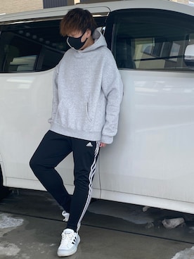 X.Hiideさんのコーディネート