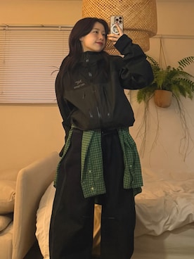 「ARC'TERYX（アークテリクス）のアイテム」を使った、セイノヒカルさん（レディース・153cm）の冬コーディネート