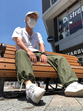 「カーキ」｜「アイテム（カーゴパンツ）」を使った、Tackさん（メンズ・169cm）の夏コーディネート