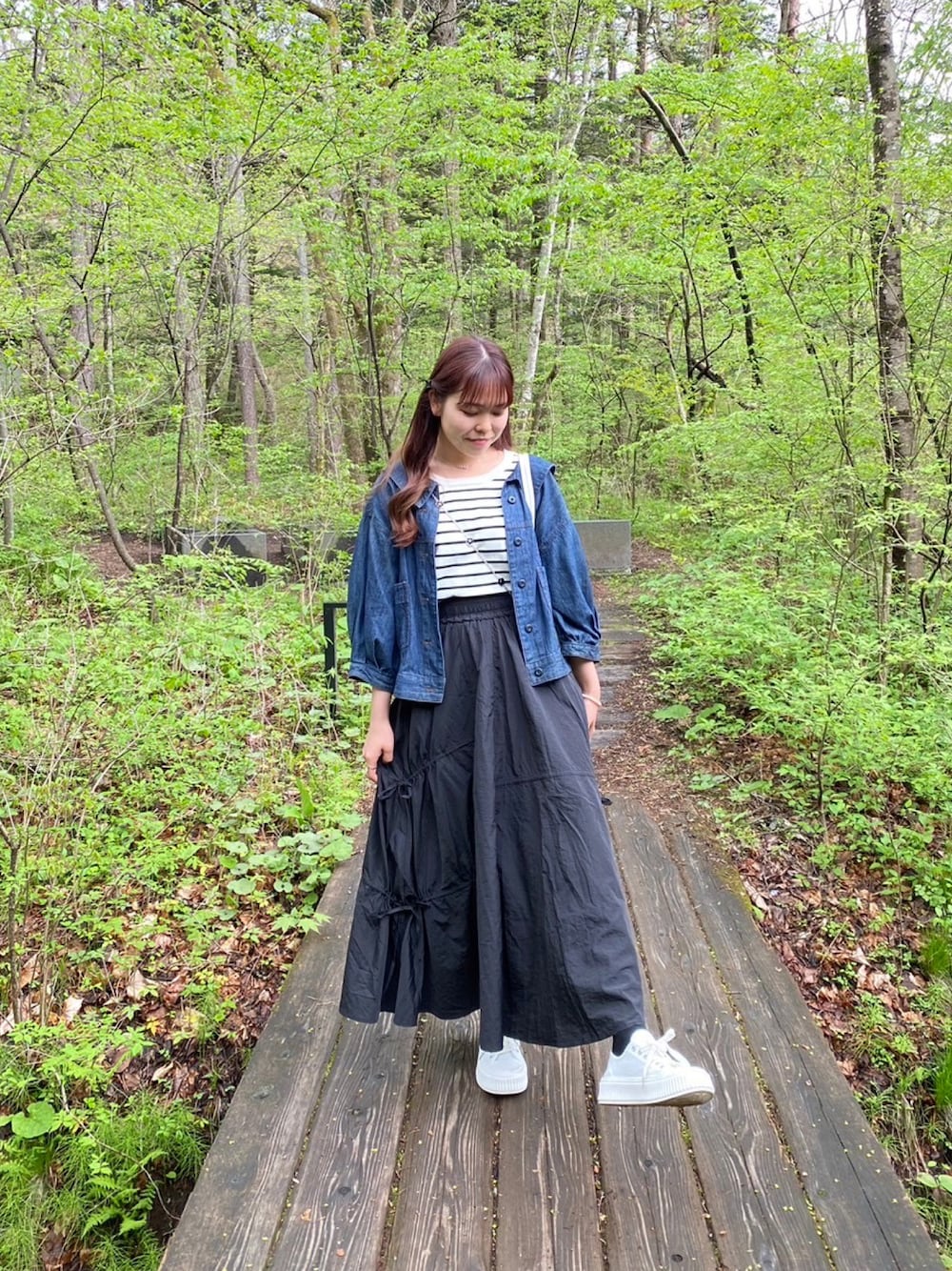 w closet（ダブルクローゼット）の「デニム後ろレースアップGジャン