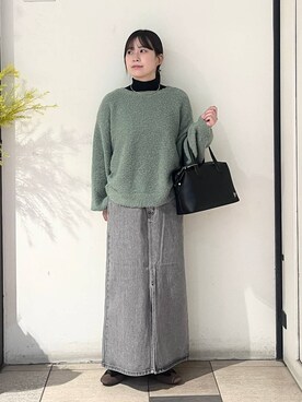 「LOWRYS FARM（ローリーズファーム）のカラータートルニットＬＳ 116685（ニット/セーター、ブラック系）」を使った、もえこさん（レディース・156cm）の冬コーディネート