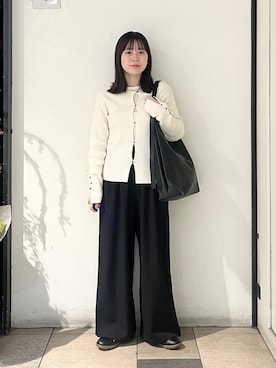 「LOWRYS FARM（ローリーズファーム）のヤワラカルイ２ＷＡＹショルダーＢＡＧ 115210（ショルダーバッグ、ブラック系）」を使った、もえこさん（レディース・156cm）の冬コーディネート