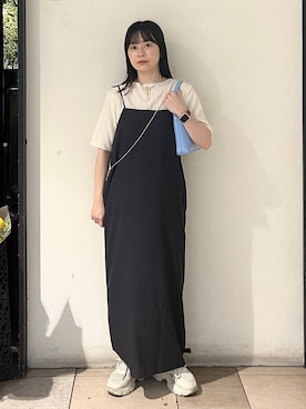 「アイテム（PC・スマホグッズ/家電、グレー系）」を使った、もえこさん（レディース・156cm）の春コーディネート