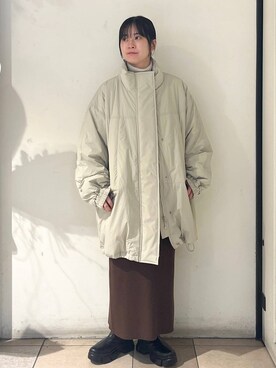 「着痩せ」｜「アイテム（ダウンジャケット/コート）」を使った、もえこさん（レディース・156cm）の秋コーディネート