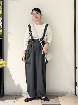 「LOWRYS FARM（ローリーズファーム）のウエストフリルサロペット　130967（ワンピース）」を使った、もえこさん（レディース・156cm）の秋コーディネート