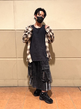 「アイテム（タンクトップ）」を使った、∀imuさん（メンズ・171cm）の秋コーディネート