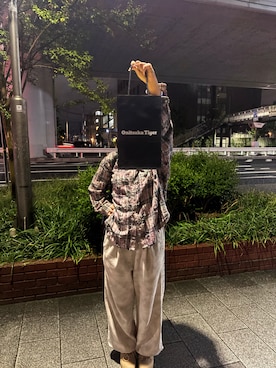 「アイテム（スウェットパンツ）」を使った、HARUKAさん（レディース・168cm）の秋コーディネート