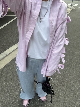 「アイテム（スウェットパンツ）」を使った、HARUKAさん（レディース・168cm）の秋コーディネート