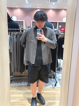 「ITEMS URBANRESEARCH（アイテムズ アーバンリサーチ）のヨウリュウレギュラーカラー長袖シャツ（シャツ/ブラウス、グリーン系）」を使った、たちばなさん（メンズ・180cm）の春コーディネート