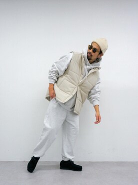 「CIAOPANIC TYPY（チャオパニックティピー）のアイテム（スウェットパンツ）」を使った、Mr.KPさん（メンズ・175cm）の冬コーディネート