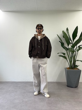 「CIAOPANIC TYPY（チャオパニックティピー）の【UNISEX】製品染めダンボールジップパーカー/WEB限定カラーあり（パーカー、ベージュ系）」を使った、Mr.KPさん（メンズ・175cm）の秋コーディネート