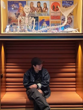 「アイテム（デジタル腕時計）」を使った、SHUさん（メンズ・172cm）の秋コーディネート
