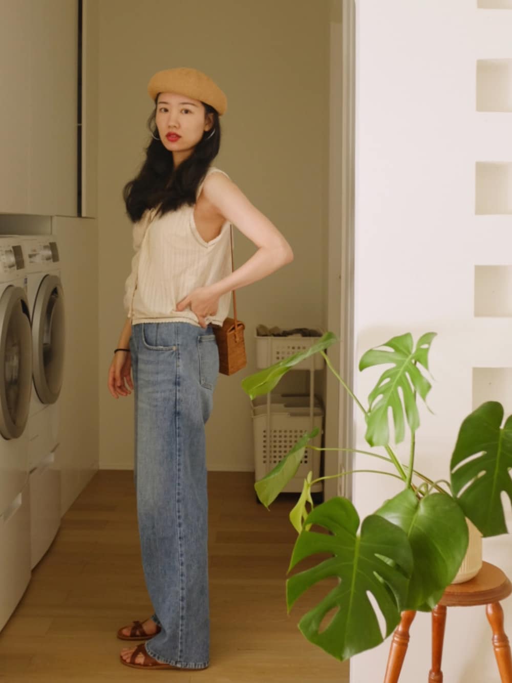 「ootd、夏、休闲、复古、日系极简」｜「Maybebabyのアイテム（タンクトップ、ベージュ系）」を使った、PDさん（レディース・167cm）の夏コーディネートの1枚目の写真