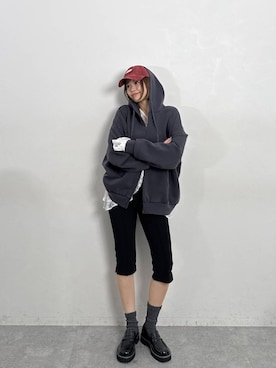 「アイテム（パーカー）」を使った、ぺえさん（レディース・166cm・30代）の冬コーディネート