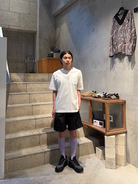 「The Make Happy Studio（ザメイクハッピーストゥディオ）のThe Make Happy Studio/ザメイクハッピーストゥディオ/POCKET PUGMENT TEE（Tシャツ/カットソー、ホワイト系）」を使った、llleiiiさん（メンズ・173cm）の夏コーディネート