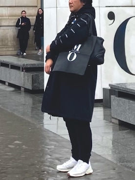 「アイテム（ステンカラーコート）」を使った、6000さん（メンズ・172cm）の冬コーディネート