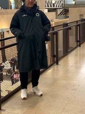 UNDERCOVERのステンカラーコートを使った人気ファッション