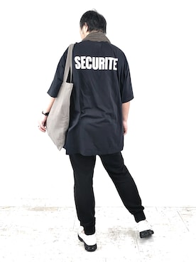「VETEMENTS(ヴェトモン)のアイテム」を使った、6000さん(メンズ・172cm)の春コーディネート