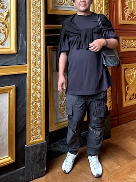 「BALENCIAGA（バレンシアガ）のアイテム（Tシャツ/カットソー、ブルー系）」を使った、6000さん（メンズ・172cm）の夏コーディネート