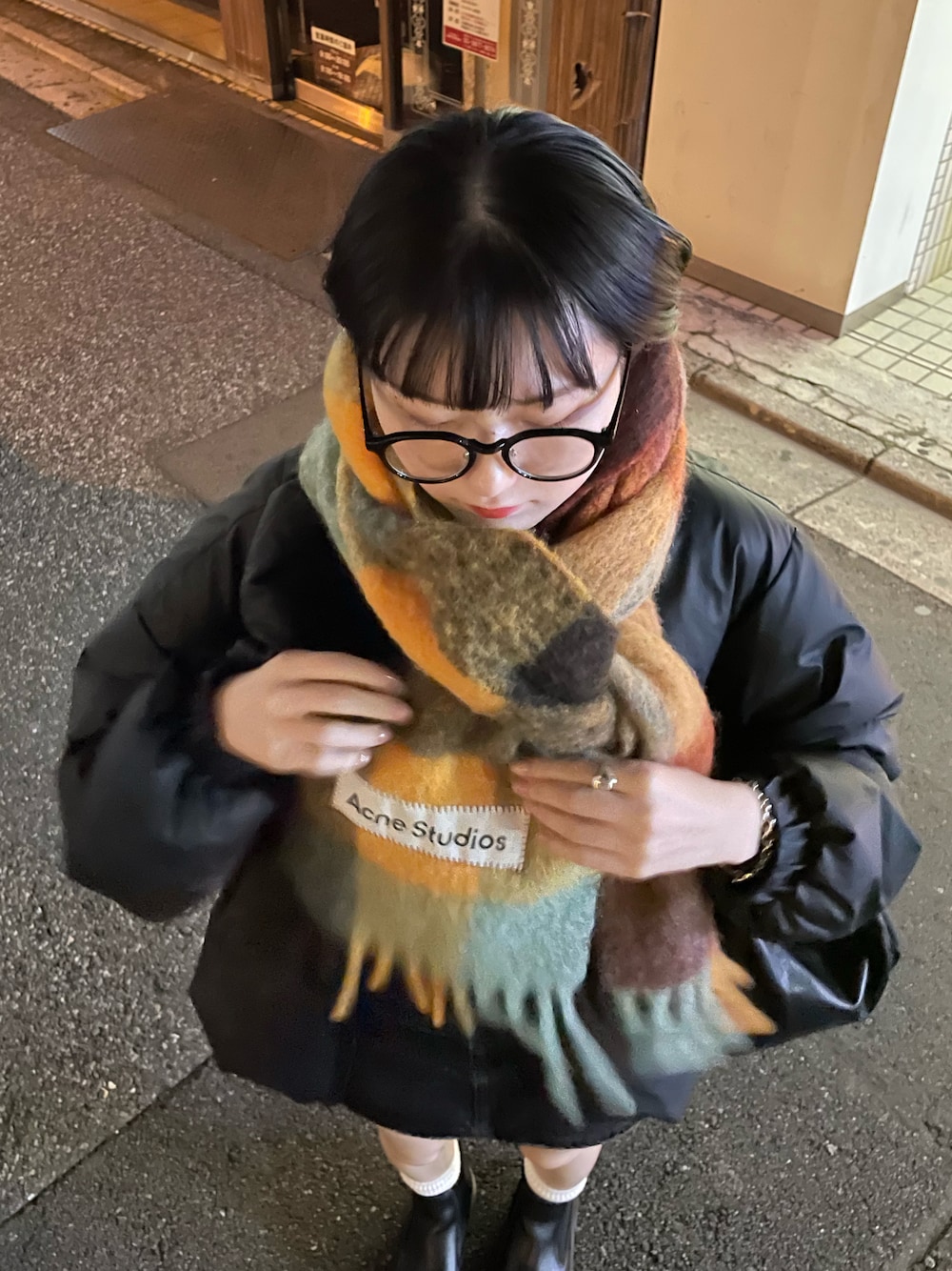 よちみ｜Acne Studiosのマフラーを使ったコーディネート - WEAR