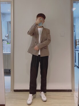 「COMMON PROJECTS（コモンプロジェクト）のアイテム」を使った、我是你的小钱包呀！さん（メンズ・177cm・20代）の秋コーディネート