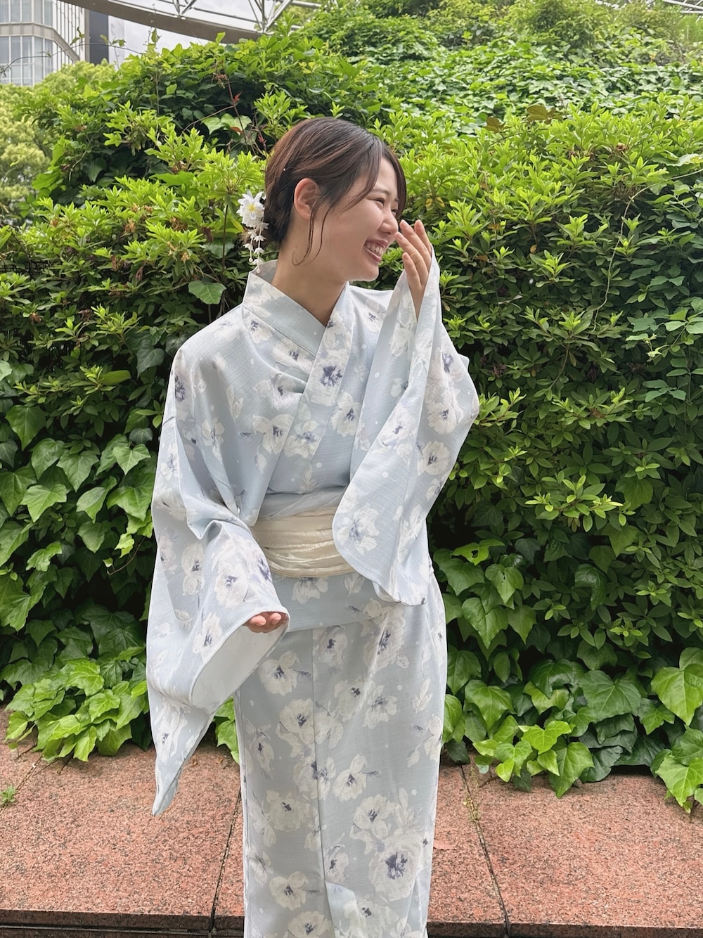 「ゆかた、夏コーデ、夏、夏祭り、浴衣、浴衣女子、浴衣コーデ、サックスブルー、低身長、低身長女子、オリーブ デ オリーブ(OLIVE des OLIVE)、花火大会、花柄、オトナ女子、大人かわいい」｜「OLIVE des OLIVEの【着脱簡単/手洗い可能/2WAY】3分で着れる浴衣（浴衣、ブルー系）」を使った、ゆうかさん（レディース・155cm）の夏コーディネートの1枚目の写真