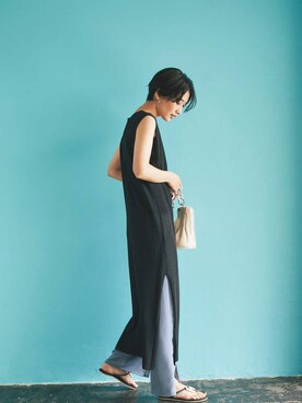 「&. NOSTALGIA（アンドドットノスタルジア）のアイテム（パンツ）」を使った、潮田あかりさん（レディース・166cm）の夏コーディネート