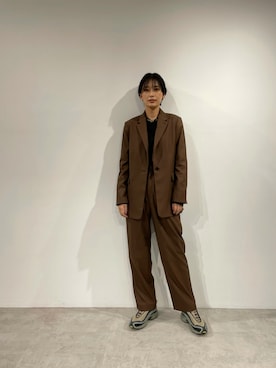 「LEPSIM（レプシィム）のアイテム（ジャケット/アウター）」を使った、潮田あかりさん（レディース・166cm）の秋コーディネート